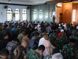 Cara TNI-Polri Amankan Delegasi dan Tamu Muslim KTT G20 saat Beribadah di Masjid