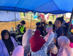Satgas Kesehatan Polri Beri Layanan Kesehatan pada Masyarakat Korban Gempa Cianjur