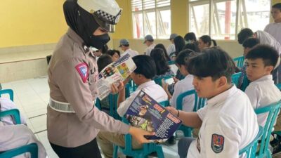 Satlantas Polres Rembang Sosialisasi Tertib Berlalu-lintas ke Sekolah, Tekan Laka Lantas Pelajar