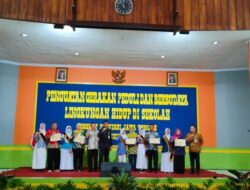5 Sekolah di Demak Terima Penghargaan Sekolah Adiwiyata Provinsi Jateng