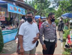 Anggota Polsek Tingkir Pantau Giat Bazar UMKM Dan Pertunjukkan Reog Wukir Sari Budoyo Di Sidorejo