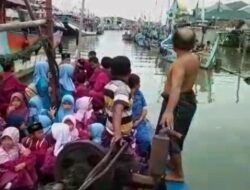 Banjir Rob Demak Genangi 6 Desa di Bonang hingga Akses Jalan Terputus