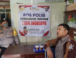 Datangi Desa Binaan, Bhabinkamtibmas Informasikan Aplikasi Pos Polisi Keliling dan Dumas Polri