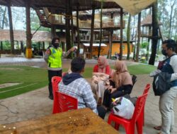Cegah tindak kejahatan dan tertib Prokes, Polwan Polres Semarang berikan pesan Kamtibmas di lokasi wisata