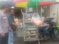 Dipimpin Wakapolsek, Patroli Polsek Tingkir Himbau Pedagang Pasar Cengek Aktif Menjaga Situasi Kamtibmas