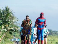 Gatotkaca dan Spiderman Meriahkan Jelajah Alam Salatiga 5K Fun Run Sitalang