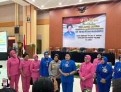Ibu Pelindung Kowal Tinjau Pelaksanaan Diklat Integrasi TNI-Polri di Gedung Widya Warpsari