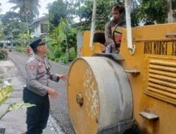 Kanit Samapta Polsek Tingkir Himbau Pengerjaan Jalan Di Kalilondo Tidak Mengganggu Aktifitas Warga