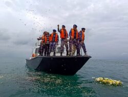 Mengenang Jasa Pahlawan, Polres Batang Gelar Tabur Bunga HUT ke 72 Korpolairud