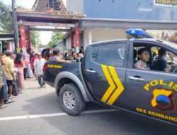 Pengamanan Kirab Budaya acara Sedekah Laut oleh Polsek Kragan Polres Rembang