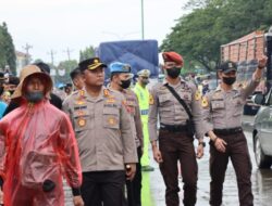 Ratusan Polisi Disiagakan Untuk Pengamanan Aksi Unras di DPRD Demak