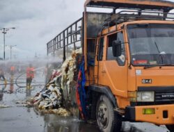 Truk Angkut Forklift Terbakar di Demak, Diduga Korsleting Listrik