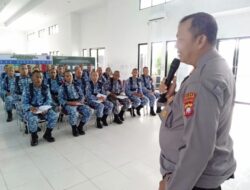 AKP Supiyanto berikan Latihan Bela Negara pegawai non pegawai negeri sipil IPDN Kampus Kalimantan Barat
