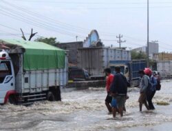Adakah Layanan Bentuk WhatsApp untuk Warga Terdampak Banjir di Semarang?