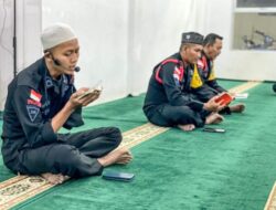 Anggota Satbrimob Polda Kalbar Tingkatkan Iman dan Taqwa dengan Yasinan Bersama