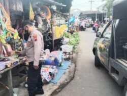 Antisipasi Peredaran Upal, Samapta Polsek Dempet Patroli Di Pasar Wonopolo