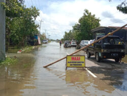 Awas! Jalan Alternatif Pati – Rembang Banjir 50 Cm