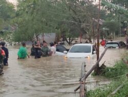 Banjir Bandang Rendam 44 Rumah Dinar Indah Semarang, 1 Orang Tewas