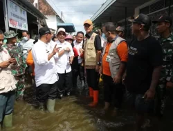 Banjir di Pati, Ganjar Minta Kolam Retensi dan Polder Segera Dibangun