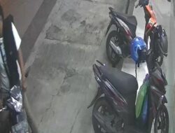 Detik-detik Motor Tukang Parkir Raib Diduga Kena Gendam di Pedurungan Semarang