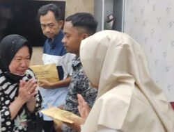 Di Kabupaten Pati, Mensos Risma Santuni Ahli Waris 3 Korban Tewas Banjir Kota Semarang