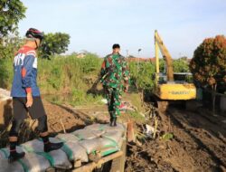Ganjar Minta Pemkot Semarang Memperbarui Kontruksi Tanggul