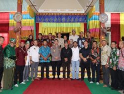 Jum’at Curhat Kapolres Sanggau Bersilaturahmi dengan Ormas dan Elemen Tokoh Kabupaten Sanggau