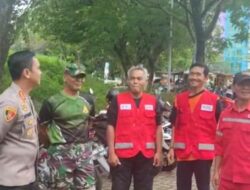 Kapolrestabes Semarang Jum’at Curhat Bersama Sedulur Libas saat Tinjau Banjir Marina