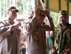 Kapolda Kabar Irjen Pol Suryanbodo Asmoro Silaturahmi ke Tokoh Adat Kapuas Hulu