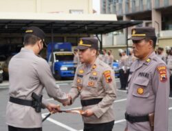 Kapolres Semarang berikan Penghargaan kepada personel Berprestasi saat Apel Konsolidasi OLC 2022