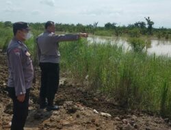 Kapolsek Mijen Kabupaten Demak Cek Debit Air Sungai Wulan
