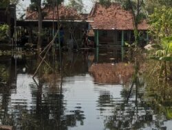 Korban Banjir Prampelan Demak Pamit Pulang Usai 11 Hari di Pengungsian