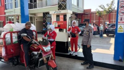 Patroli siang hari, Polsek Mijen singgah di Spbu Bakung