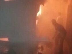 Penampakan Gudang Tiner di Semarang yang Dilanda Kebakaran