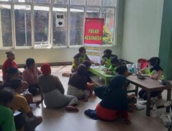 Polda Jateng Hadir : Bid Dokes Polda Jateng Gelar Bakti Kesehatan Layani Ratusan Warga Terdampak Banjir Semarang