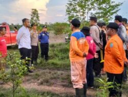 Polres Lamandau Kalteng dan Instansi Terkait melaksanakan penanganan Karhutla di Desa Batu Kotam