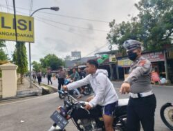 Polres Pangandaran Mengajak Pengendara Tertib Berlalu Lintas