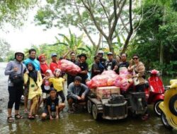 Sebar Bantuan Logistik untuk Korban Banjir di Pati, Vespa Modifikasi Ini Keceh Demi Kemanusiaan