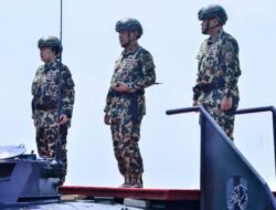 Sinergitas TNI-Polri Makin Kokoh, Kapolri Disematkan Jadi Warga Kehormatan Marinir