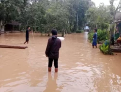 Tanggul Sungai Jebol, Banjir Bandang Terjang Desa Ngrapah Banyubiru, Kabupaten Semarang