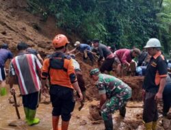 Tebing Setinggi 40 Meter di Karangkobar Banjarnegara Longsor, Tutup Akses Jalan 3 Desa
