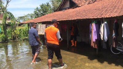 Terdampak Banjir, Warga Dukuh Pidodo Bonang Demak Terserang Penyakit Batuk dan Gatal