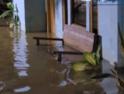 Warga Terdampak Banjir Pati Keluhkan Gatal-gatal dan Diare
