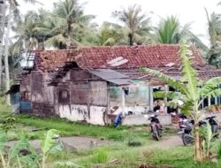 Angin Puting Beliung Sambar Ratusan Rumah di Kawunganten Cilacap