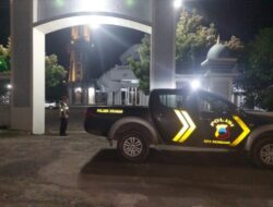 Polsek Kragan Laksanakan Patroli dan Pengamanan Masjid Agar Jema’ah Sholat Subuh Aman & Nyaman