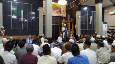 Kapolres Kubu Raya Menghadiri Acara Tabligh Akbar Peringatan Isra Mikraj 1444 H dan Pelantikan Pengurus Ikatan Imam dan Khatib Kabupaten Kubu Raya Khitmat 2023-2026