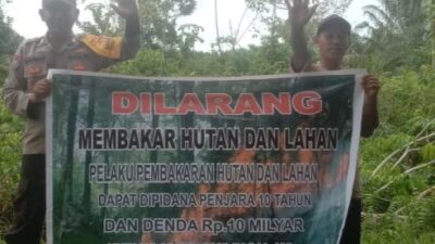 Kapolsek dan Anggota Polsek Seponti Polres Kayong Utara Polda Kalbar Gelar Patroli dan Himbauan untuk Cegah Timbulnya Karhutla