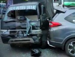 Kecelakaan Lalu Lintas di Banyumas, Mengakibatkan 6 Mobil Ringsek