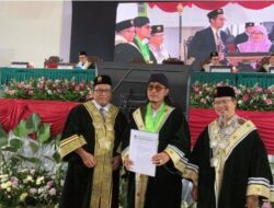 Lolos Sidang Skripsi di Unissula Semarang, Gus Miftah Dapat Predikat Summa Cumlaude