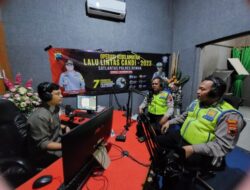 Melalui Radio, Sat Lantas Polres Demak Gencarkan Sosialisasi Ops Keselamatan Candi 2023